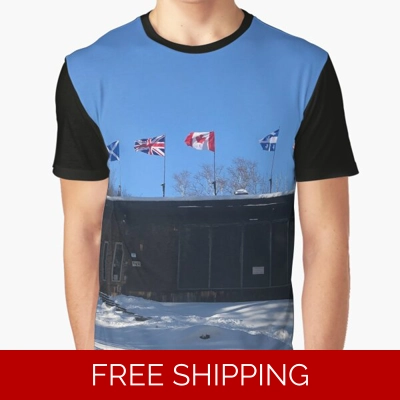 Le Studio Graphic T-Shirt Building Winter 2020